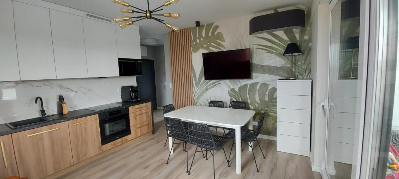 Piekny Apartament Przy Plazy 里沃 外观 照片